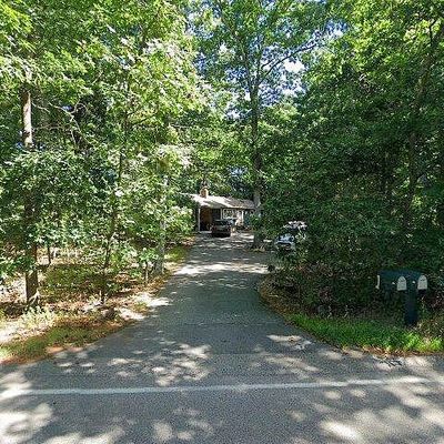 46 Pine St, Walpole, MA 02081