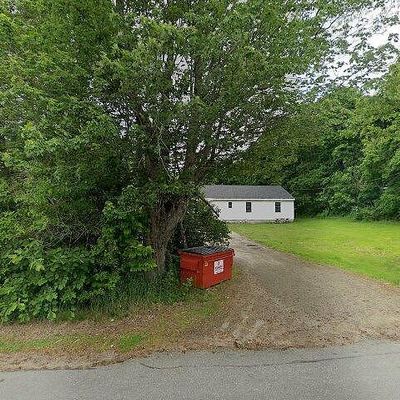 42 Fairview Dr, Pittsfield, NH 03263