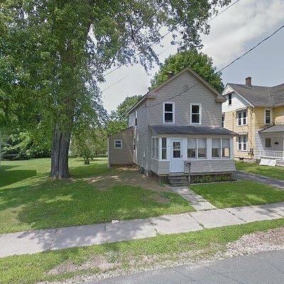 61 Daly Ave, Dalton, MA 01226