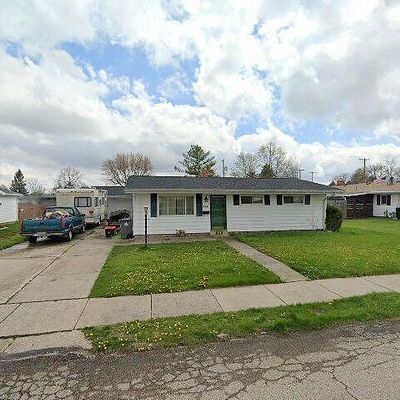 528 Kirk Ln, Troy, OH 45373