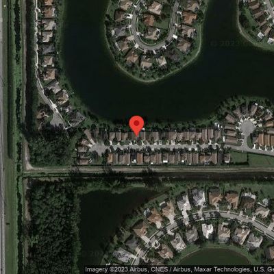 7823 Springfield Lake Dr, Lake Worth, FL 33467