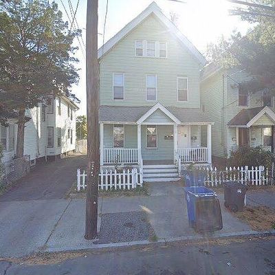 82 Spring St, New Haven, CT 06519