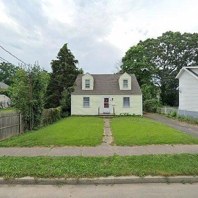 66 Prospect Rd, East Haven, CT 06512