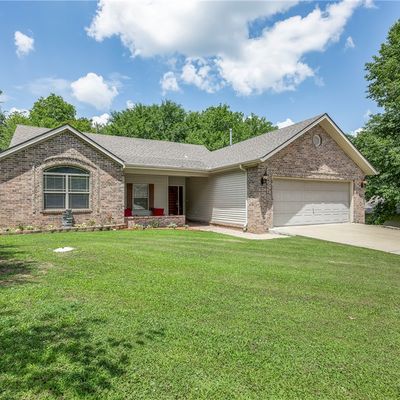 1 Holt Ln, Bella Vista, AR 72715