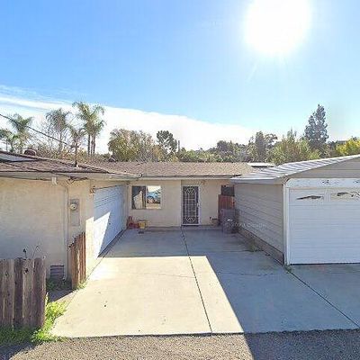 8618 Atlas View Dr, Santee, CA 92071