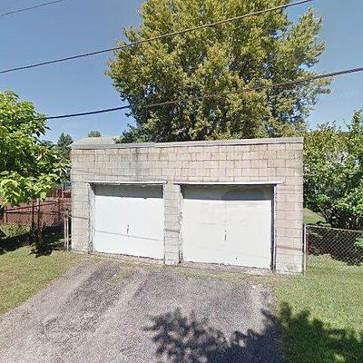 902 Gaskill Ave, Jeannette, PA 15644