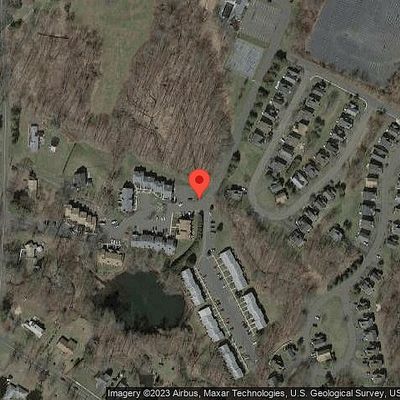 92 Brentwood Dr, Wallingford, CT 06492