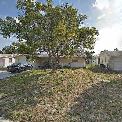 10930 Felsdale Ave, Port Richey, FL 34668