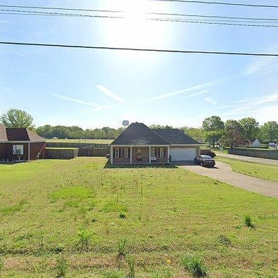 1018 Beaver Rd, Munford, TN 38058