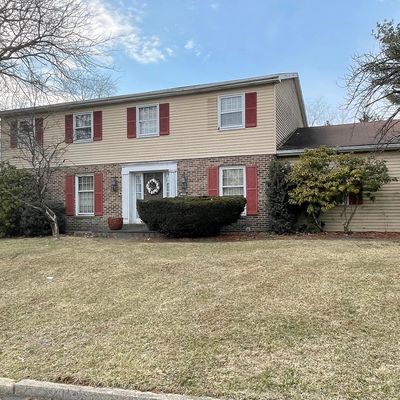 1044 Treeline Dr, Allentown, PA 18103