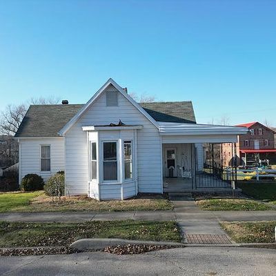 107 Main St, Shoals, IN 47581