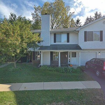 1302 Barclay Ln #2 1, Deerfield, IL 60015