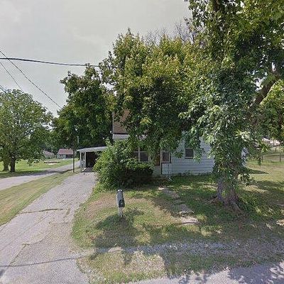 223 11 Th St E, Scott City, MO 63780