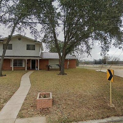 223 Killarney Dr, San Antonio, TX 78223