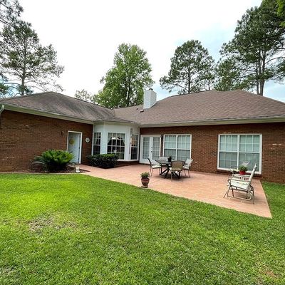 205 Stonegate Dr, Dothan, AL 36305