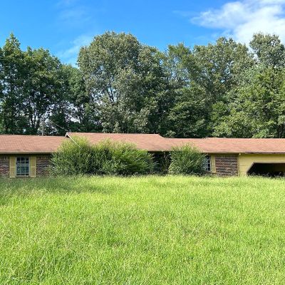 295 Mason Rd, Humboldt, TN 38343