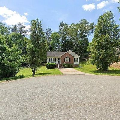 2508 Megan Dr, Ramseur, NC 27316