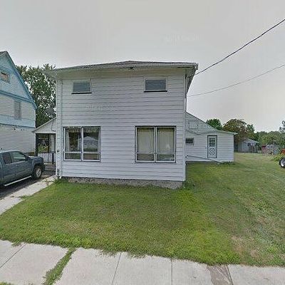 37 N State St, Ripley, NY 14775