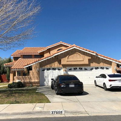 37509 Royal Ct, Palmdale, CA 93552