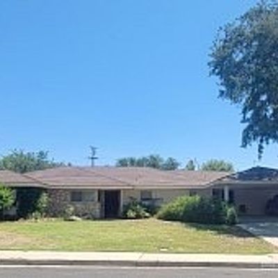 3837 Dalehurst Dr, Bakersfield, CA 93306