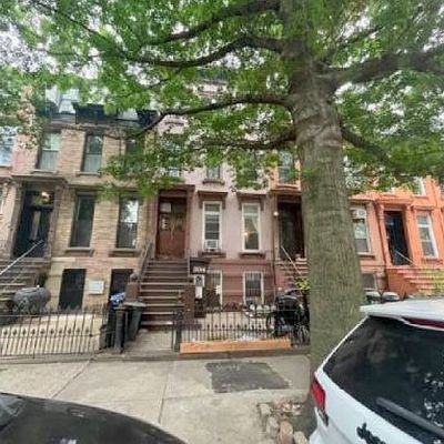 394 Monroe St, Brooklyn, NY 11221