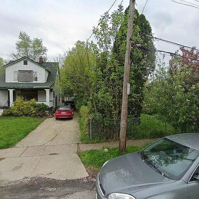 4585 E 147 Th St, Cleveland, OH 44128