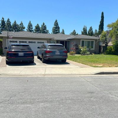 4840 Pinemont Dr, Campbell, CA 95008