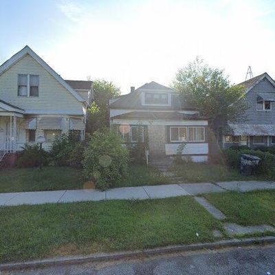 5822 Cooper St, Detroit, MI 48213