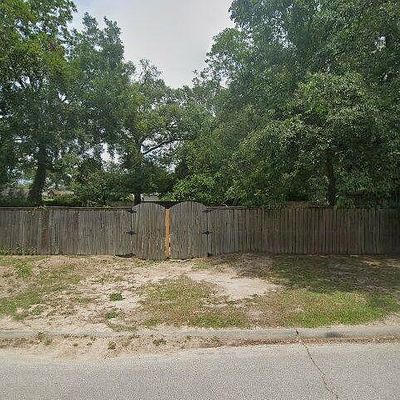 630 Howell St, Beaumont, TX 77706