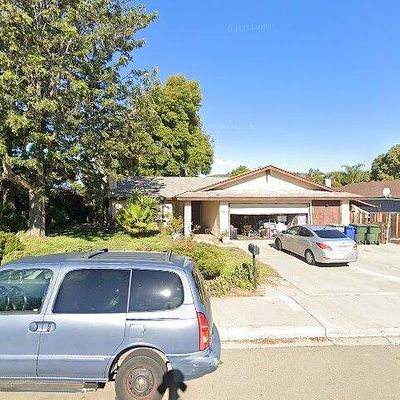 647 Elizabeth St, San Marcos, CA 92069