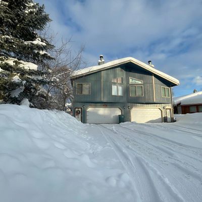 6913 Cape Lisburne Loop, Anchorage, AK 99504