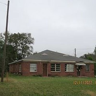 815 819 E Birdsong, Longview, TX 75602