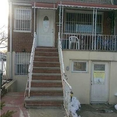 828 Hendrix St, Brooklyn, NY 11207