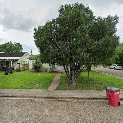 1231 W 6 Th St, Freeport, TX 77541