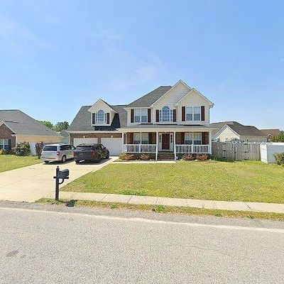 174 Hogart St, Raeford, NC 28376