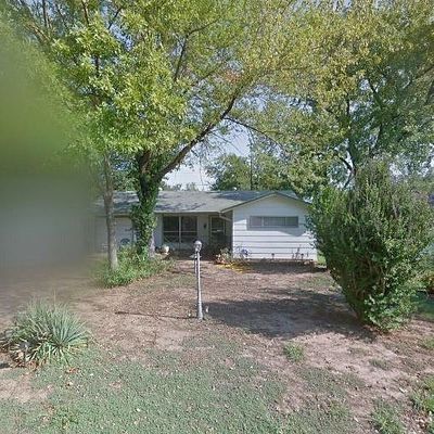 209 W Newburg Ave, Sapulpa, OK 74066