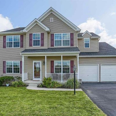 245 Azalea Dr, Windsor, PA 17366