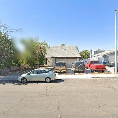 4497 Mcmillan Rd, Las Vegas, NV 89121