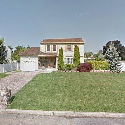 47 Davids Ln, Howell, NJ 07731