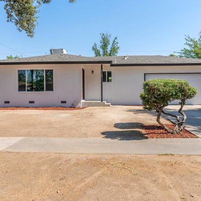 4763 E Woodward Ave, Fresno, CA 93702