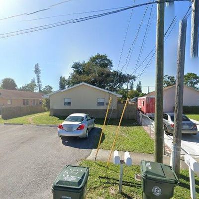 521 Fleming Ave #A, Greenacres, FL 33463