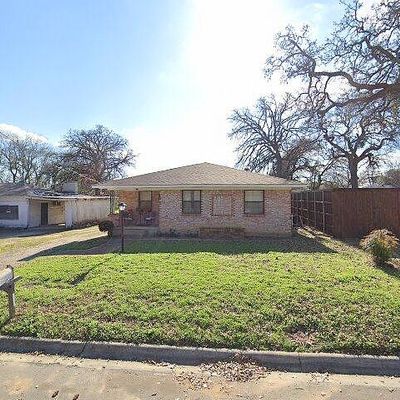 522 Ruth St, Denton, TX 76205