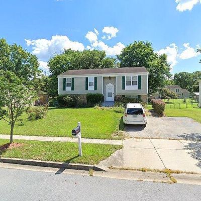 8305 Falcon Point St, Laurel, MD 20708