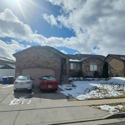 7054 S Sorrento Way, West Jordan, UT 84081