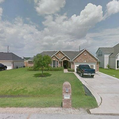 9631 Highland Pointe Dr, Needville, TX 77461