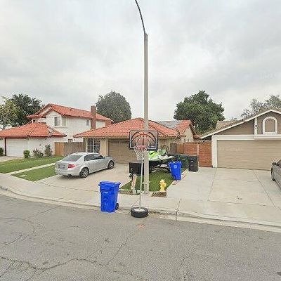 11311 Rockridge Ln, Fontana, CA 92337