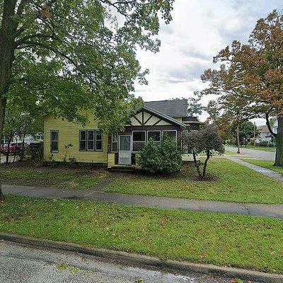 1183 Pine St, Muskegon, MI 49442