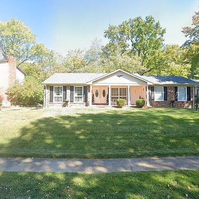 12934 Partridge Run Dr, Florissant, MO 63033