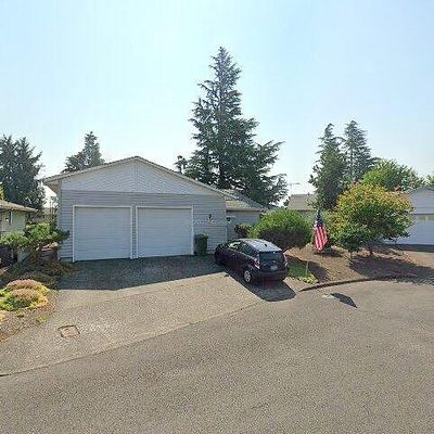 1934 Smith Dr, Woodburn, OR 97071
