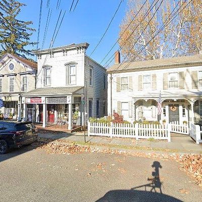 31 33 Center St, Clinton, NJ 08809